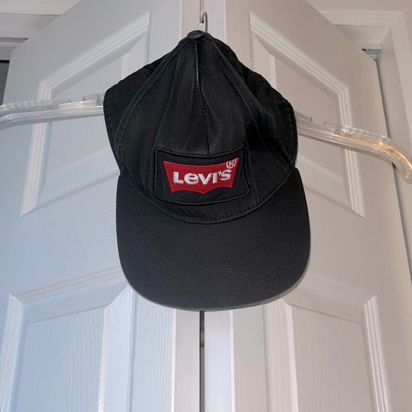 Levi’s hat - Picture 1 of 4